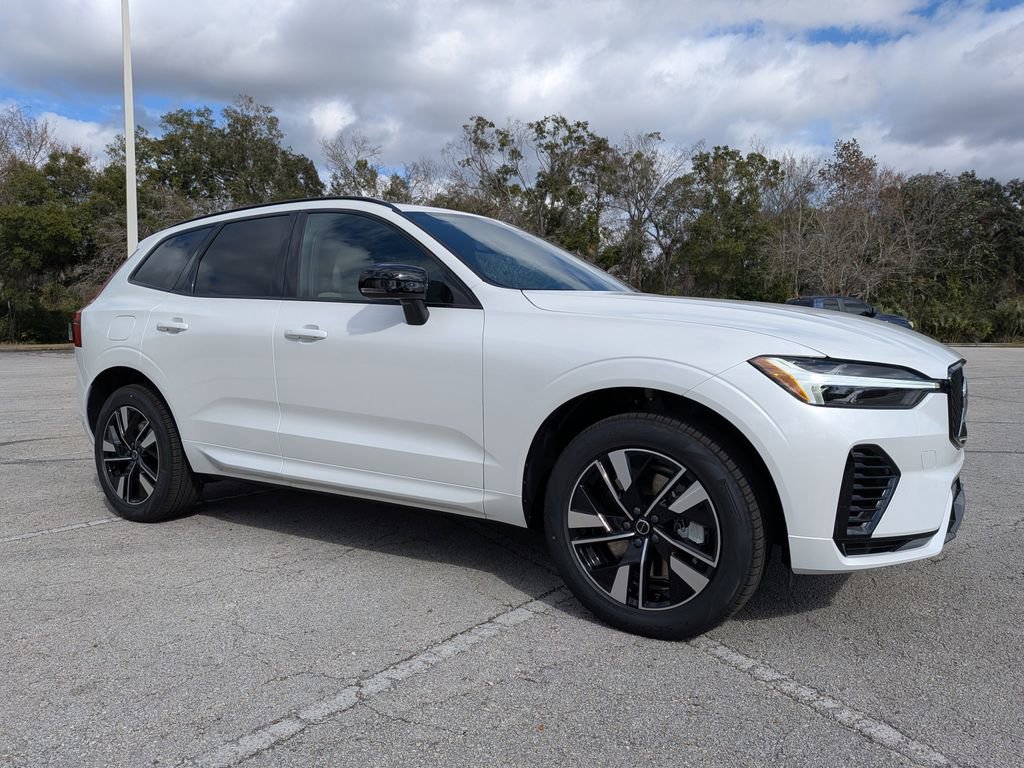 New 2026 Volvo XC60 T8 Core w/ Protection Package Premier image 15