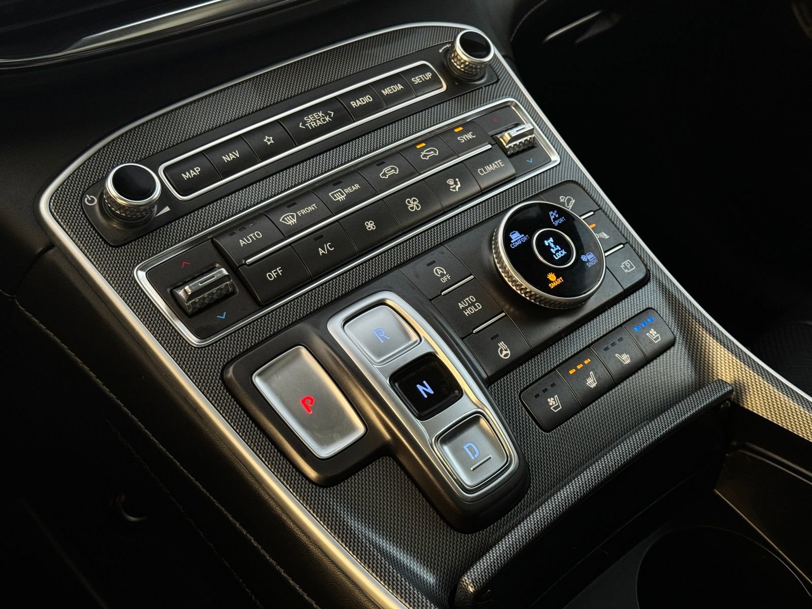 Used 2022 Hyundai Santa Fe Limited w/ Cargo Package image 26