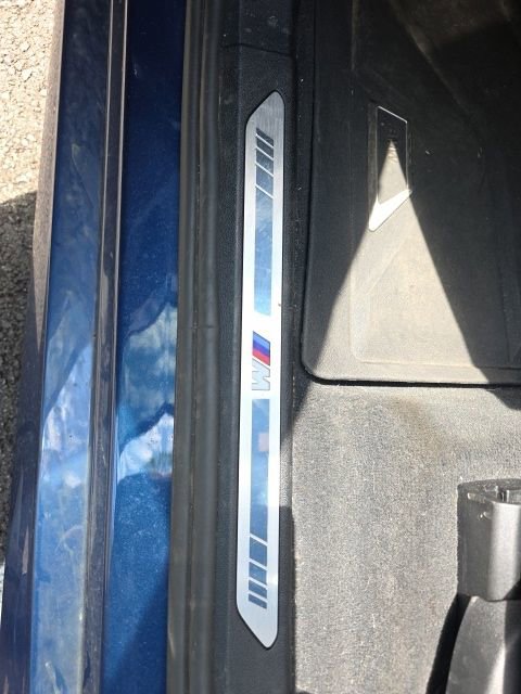 Used 2022 BMW X5 xDrive40i w/ M Sport Package AWD/4WD image 14
