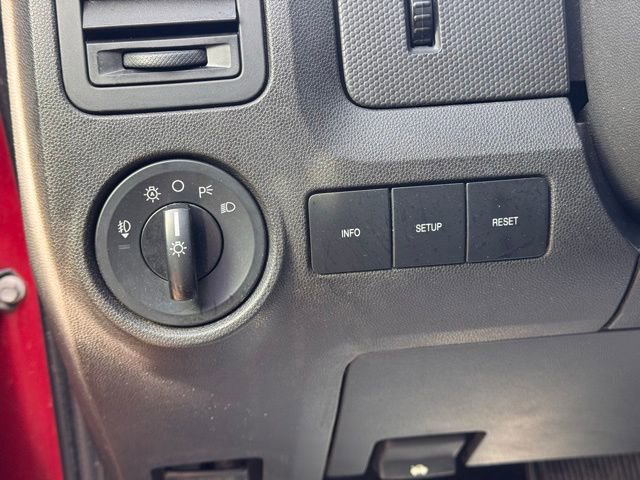 Used 2010 Ford Escape XLT image 16