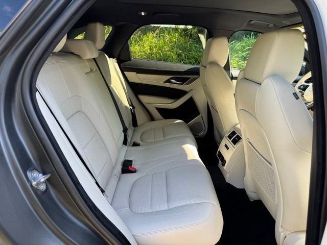 Certified 2025 Jaguar F-PACE R-Dynamic S AWD/4WD image 17