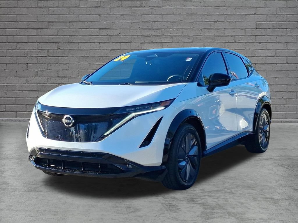 Used 2024 Nissan Ariya AWD image 3