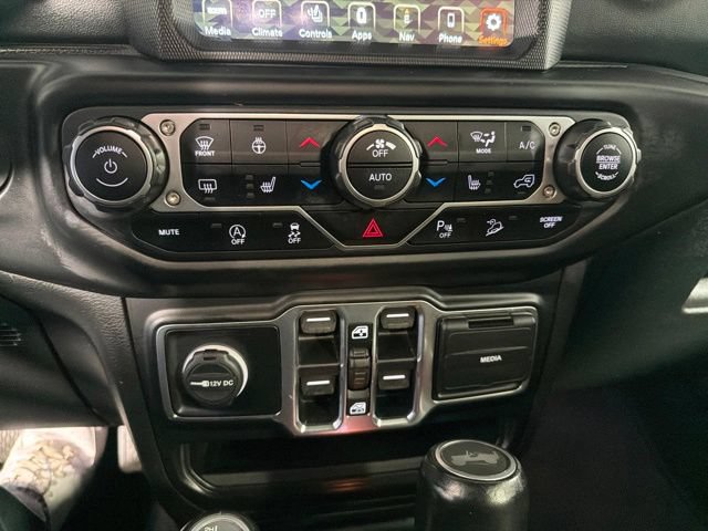 Certified 2020 Jeep Wrangler Unlimited Sahara AWD/4WD image 26