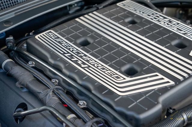 Used 2019 Chevrolet Camaro ZL1 image 80