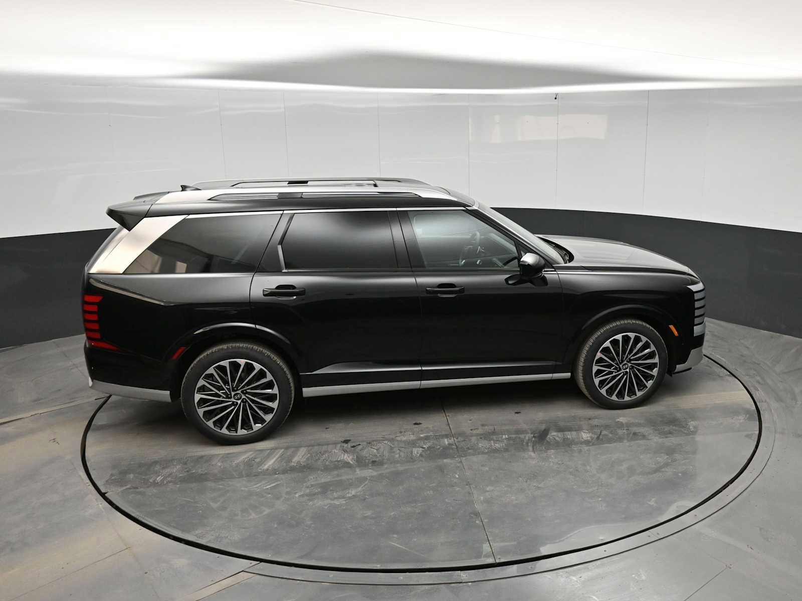 New 2026 Hyundai Palisade Calligraphy AWD/4WD image 32