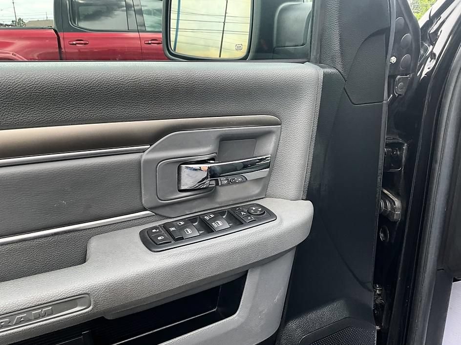 Used 2016 RAM 1500 Big Horn AWD/4WD image 13