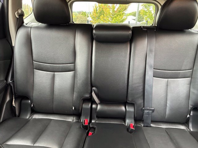 Used 2017 Nissan Rogue SL w/ SL Premium Package AWD/4WD image 18