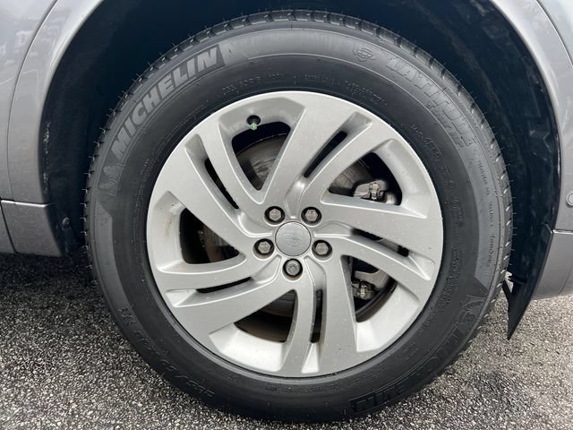 Used 2024 Land Rover Discovery Sport S AWD/4WD image 16