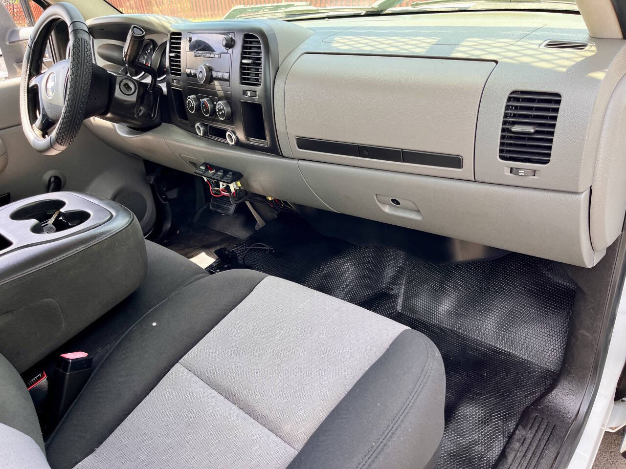 Used 2008 Chevrolet Silverado 2500 W/T RWD image 16