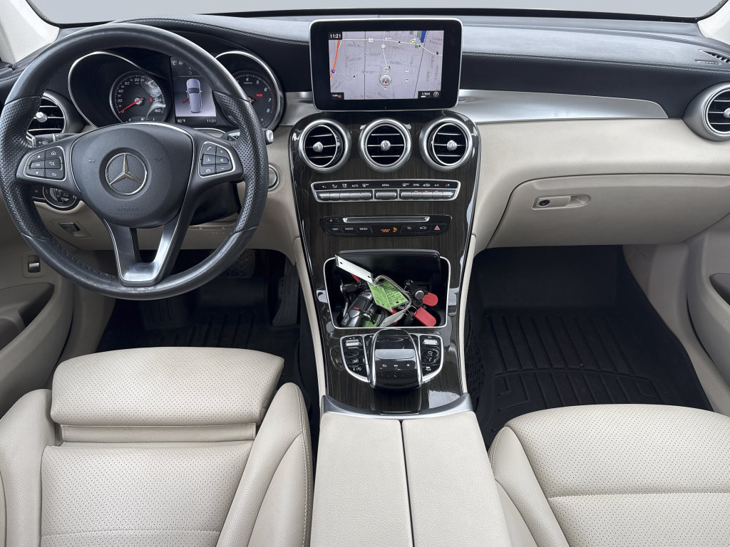 Used 2018 Mercedes-Benz GLC 300 4MATIC image 13