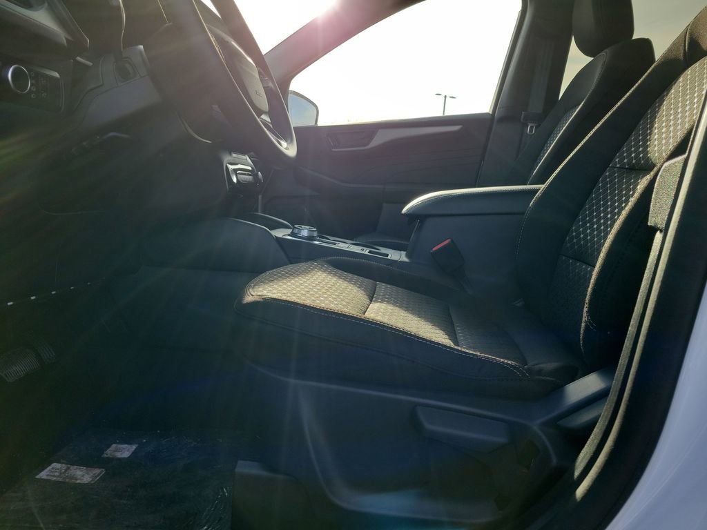 New 2026 Ford Escape Active w/ Tech Pack #1 image 17