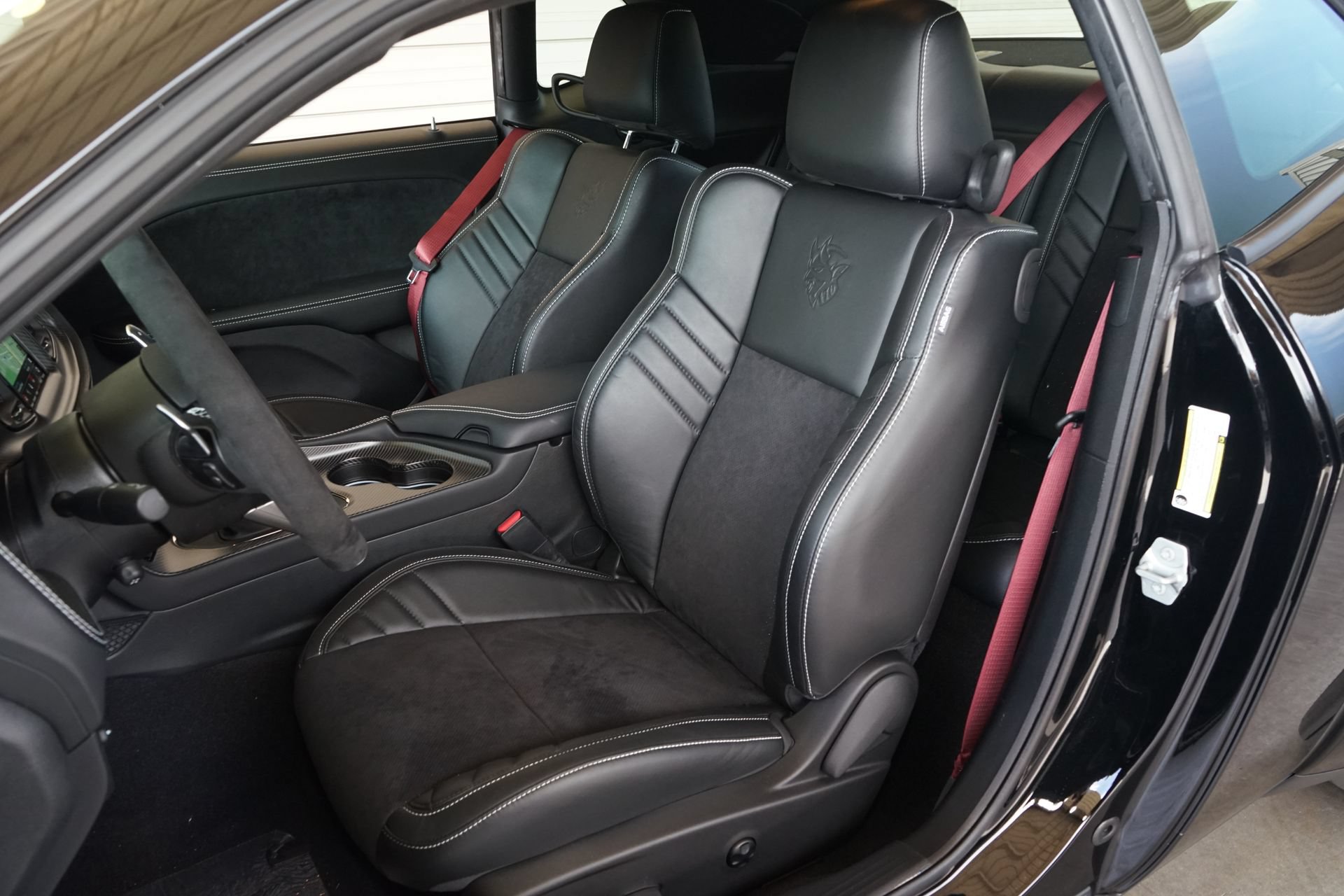 Used 2023 Dodge Challenger SRT Hellcat Redeye RWD image 9