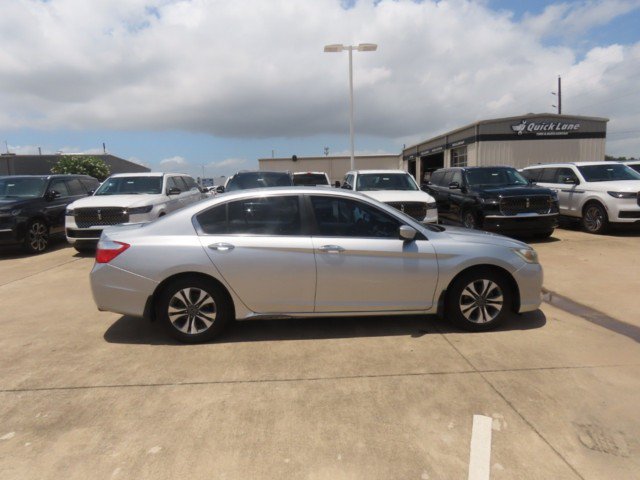 Used 2013 Honda Accord LX image 8