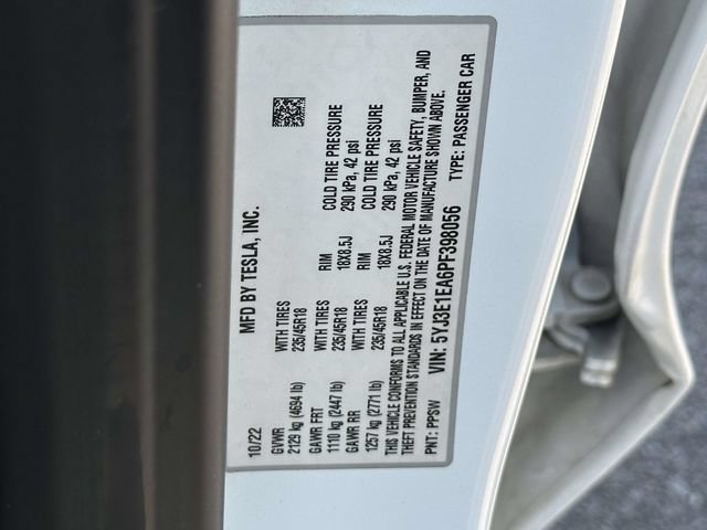 Used 2023 Tesla Model 3 Standard Range RWD image 30