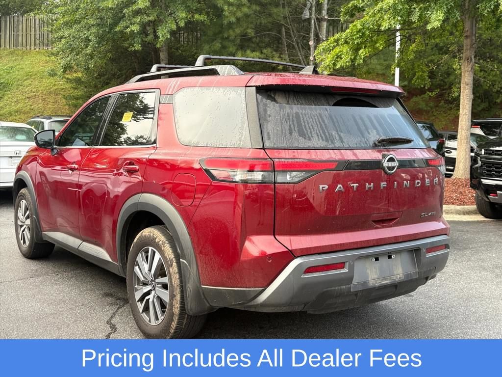 Used 2026 Nissan Pathfinder SL AWD/4WD image 4