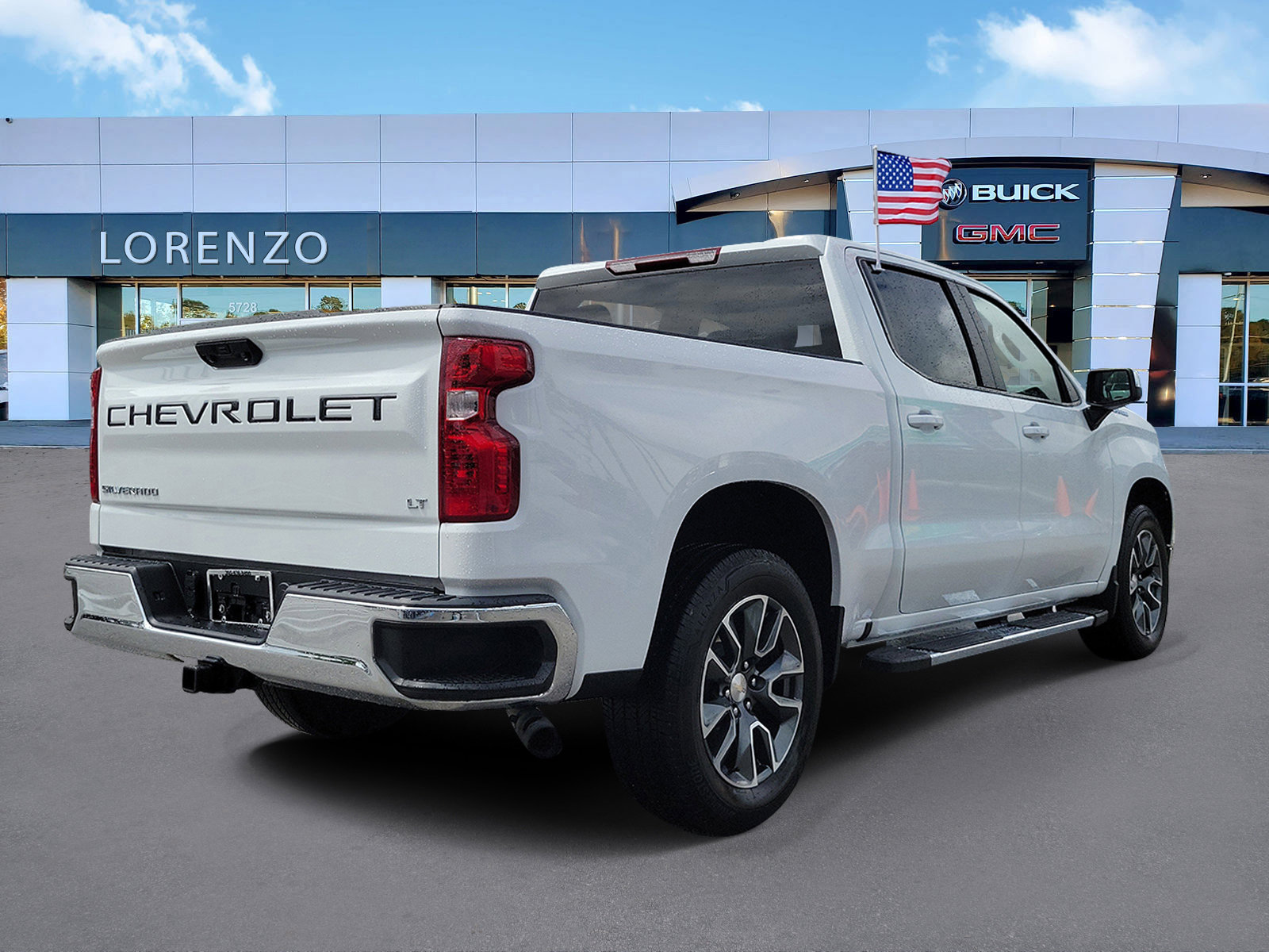 Used 2025 Chevrolet Silverado 1500 LT RWD image 5