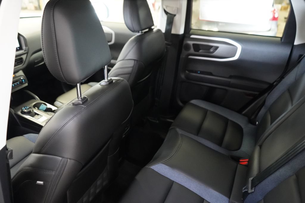 New 2026 Ford Bronco Sport Outer Banks w/ Outer Banks Tech Package+ AWD/4WD image 29