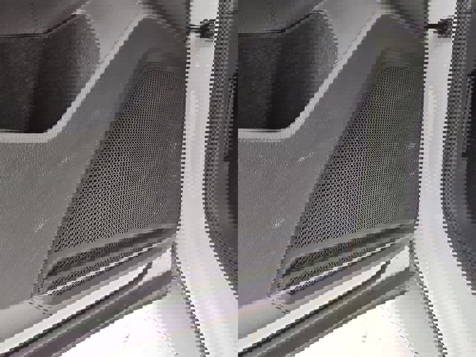 Certified 2022 Volkswagen Tiguan SE image 32