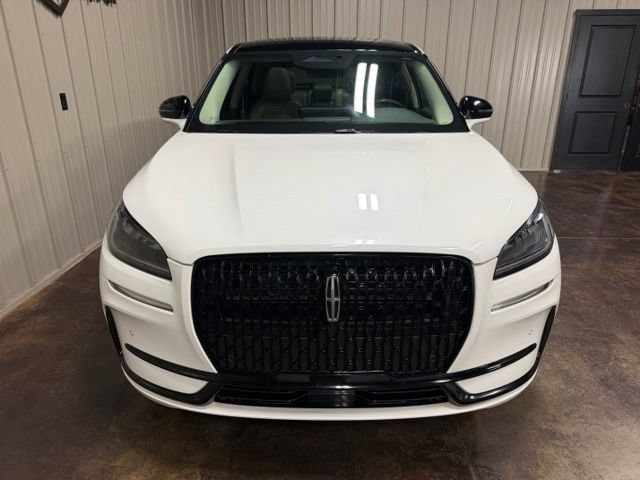 Used 2024 Lincoln Corsair AWD w/ Equipment Group 101A image 2