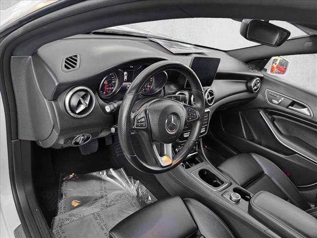 Used 2019 Mercedes-Benz CLA 250 image 10