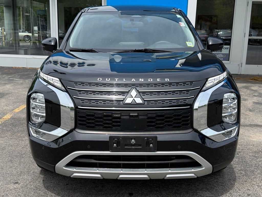Used 2022 Mitsubishi Outlander SEL Black Edition AWD/4WD image 2