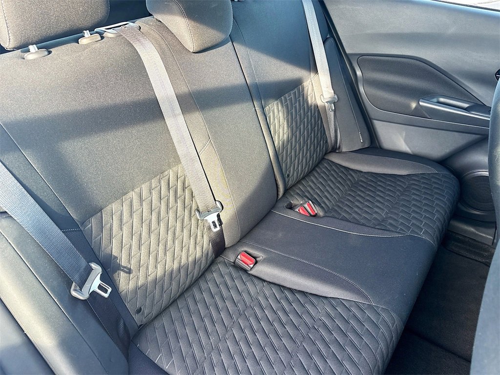 Used 2022 Nissan Kicks S image 24