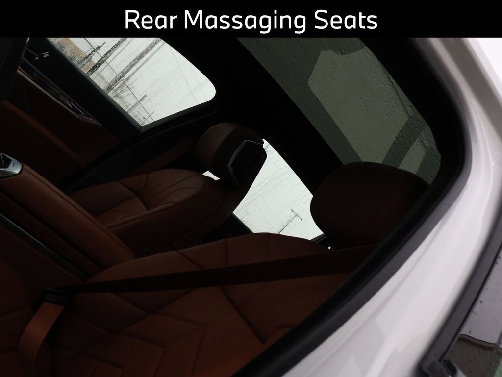 New 2026 BMW 740i xDrive w/ Executive Package image 42