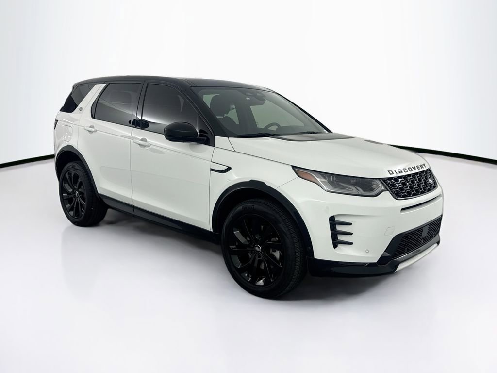 Used 2025 Land Rover Discovery Sport Dynamic SE image 3