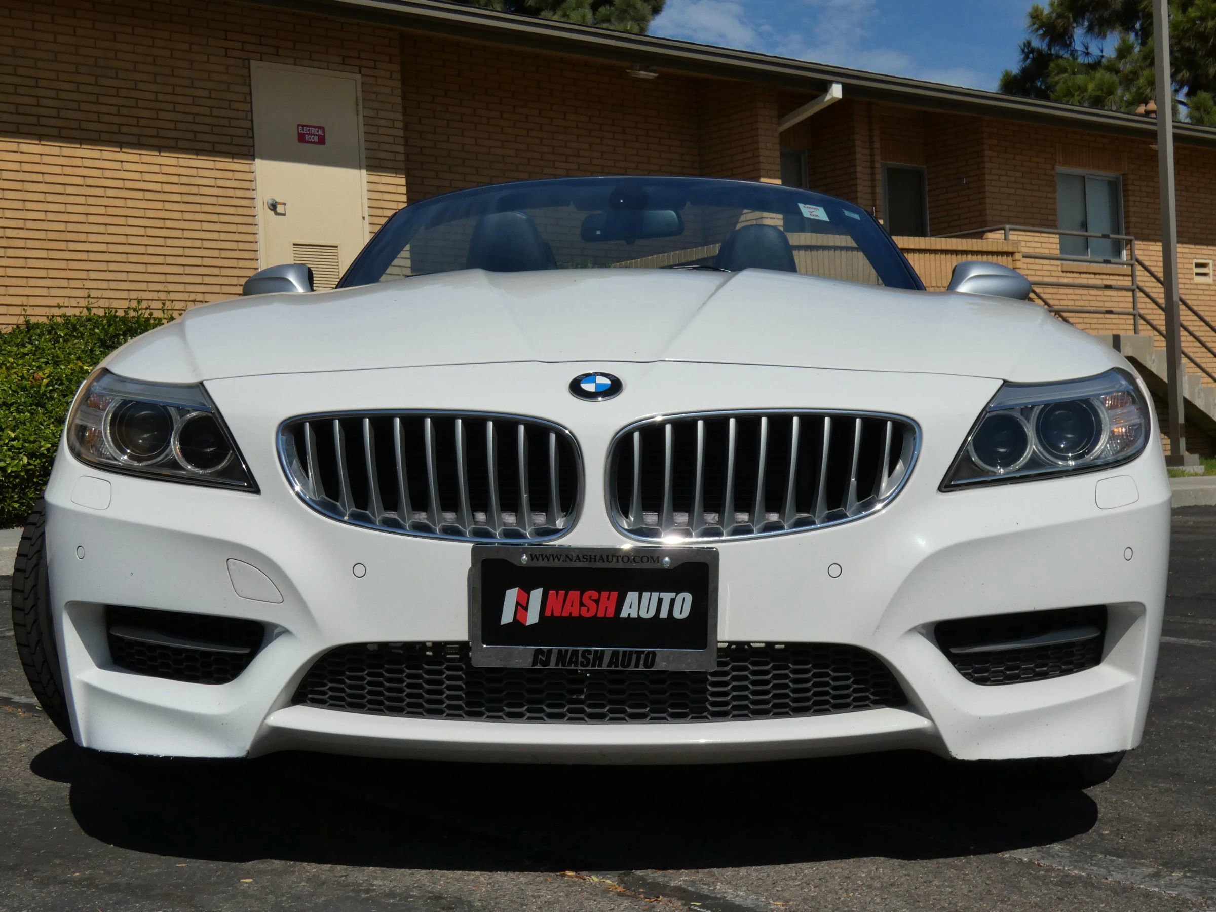 Used 2015 BMW Z4 sDrive35is image 19
