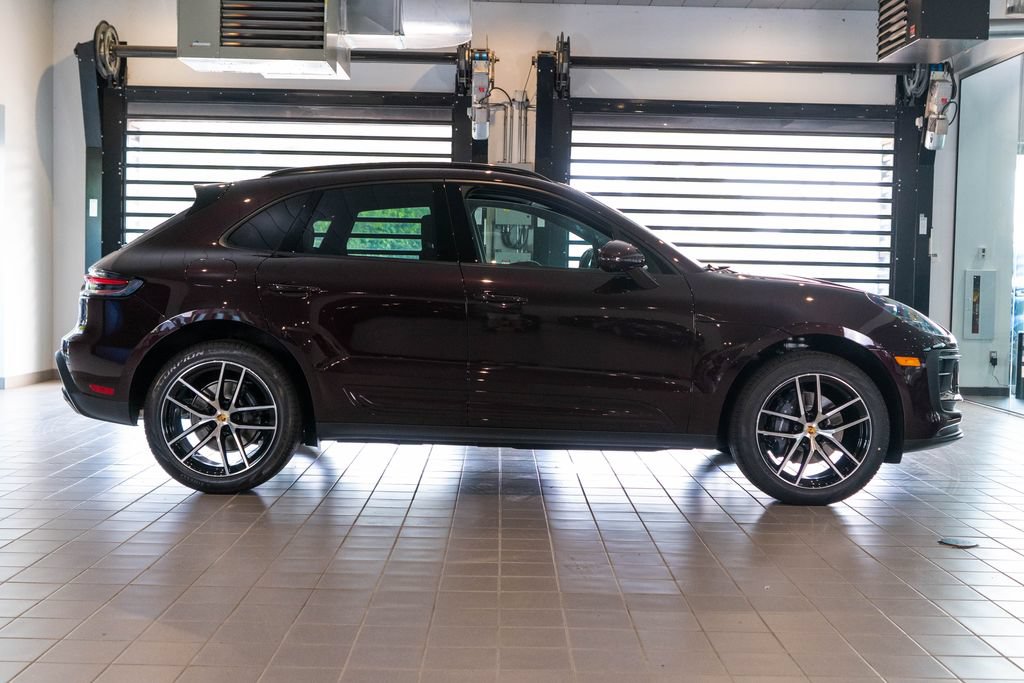 New 2026 Porsche Macan AWD/4WD image 11