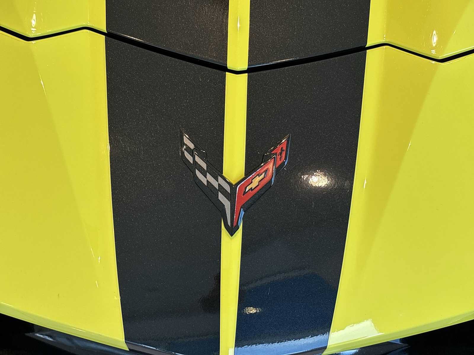 Used 2021 Chevrolet Corvette Stingray Premium Conv w/ Z51 Performance Package RWD image 28