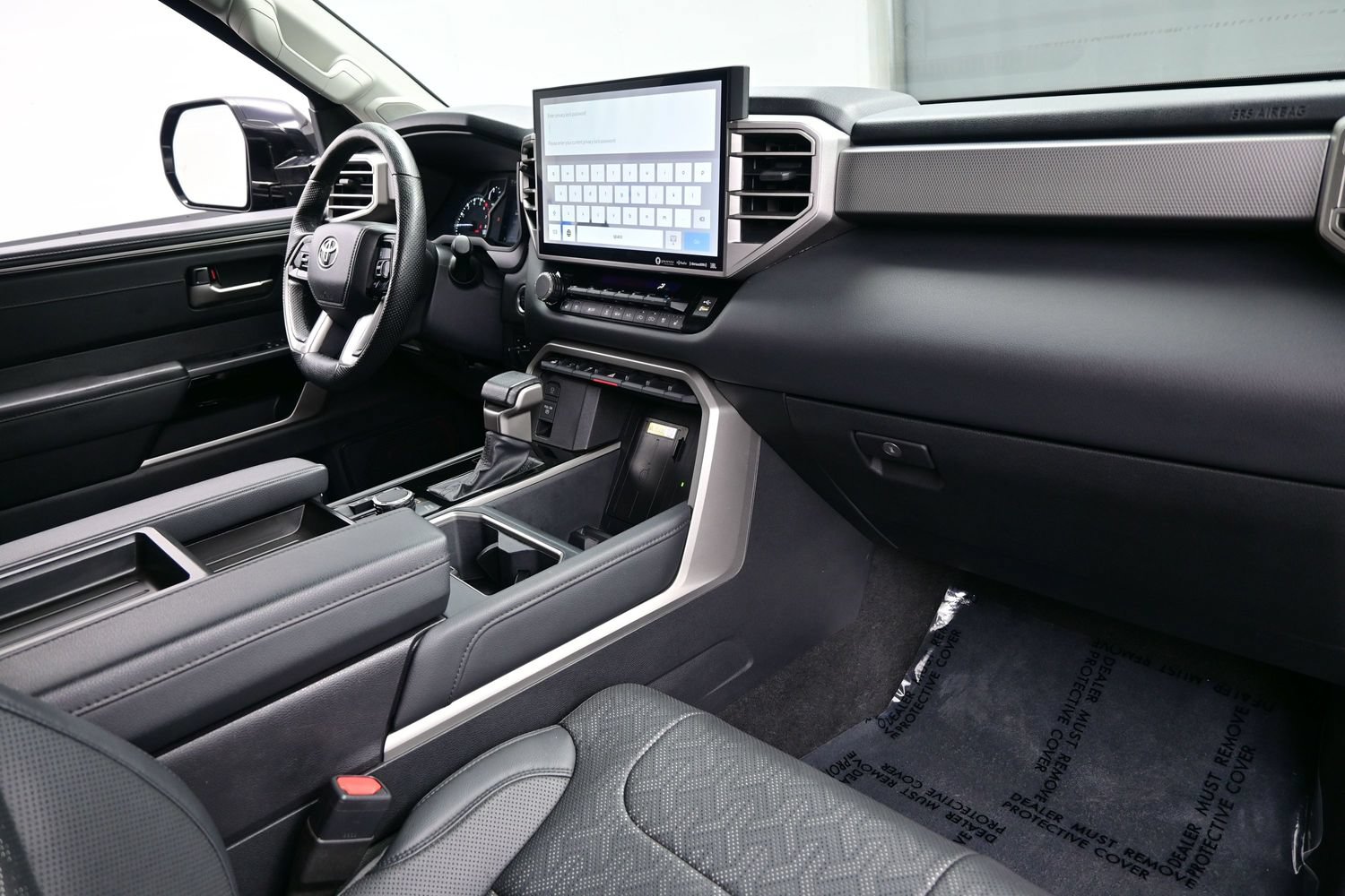 Used 2023 Toyota Tundra Limited AWD/4WD image 15