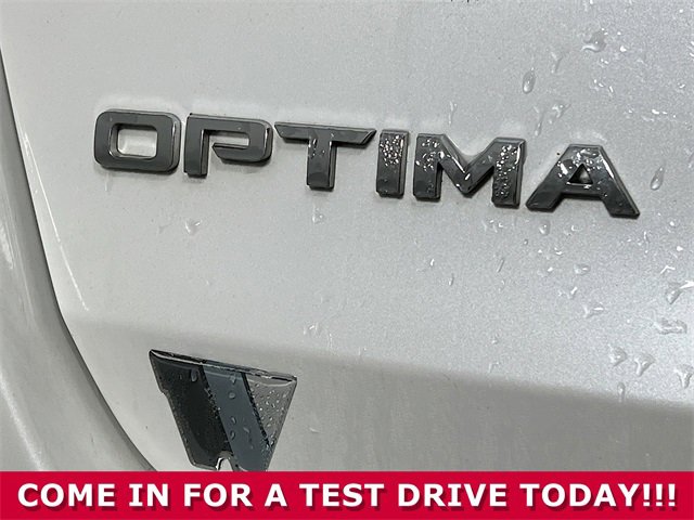 Used 2020 Kia Optima SE image 33