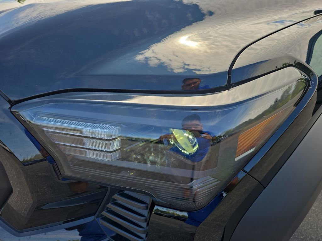 New 2025 Toyota Tacoma TRD Off-Road image 31