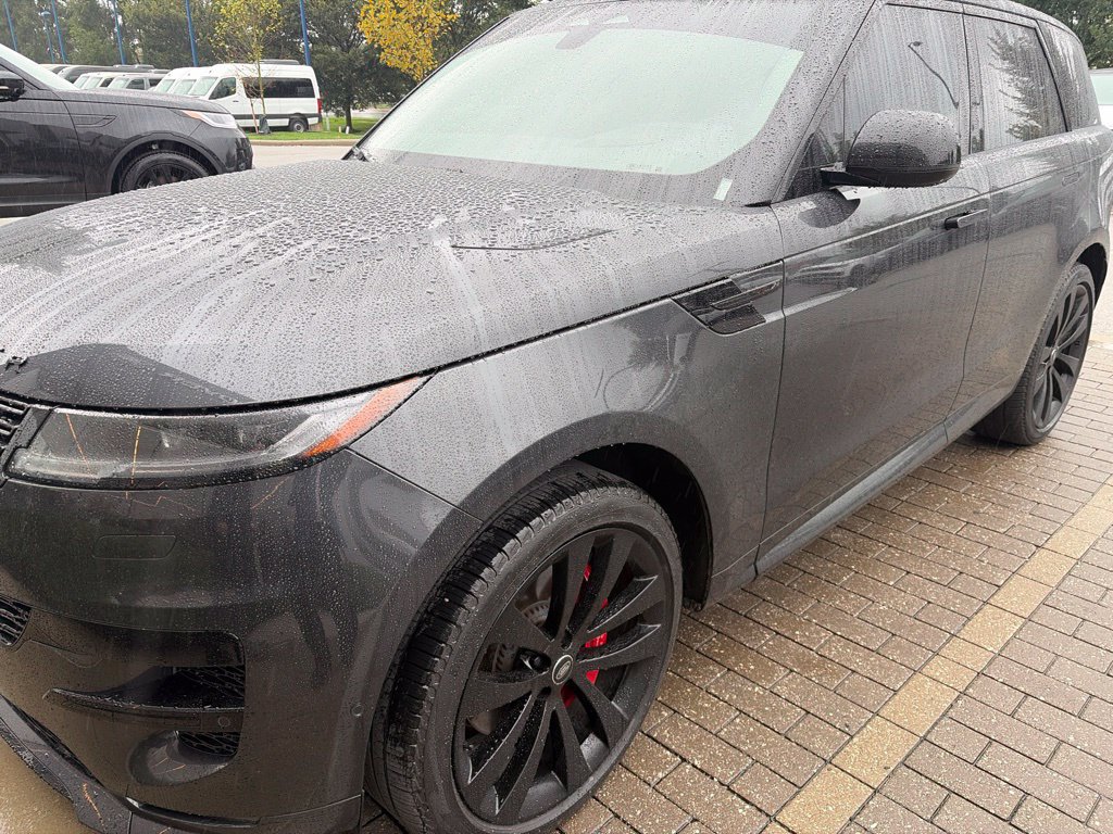 Used 2024 Land Rover Range Rover Sport Dynamic SE