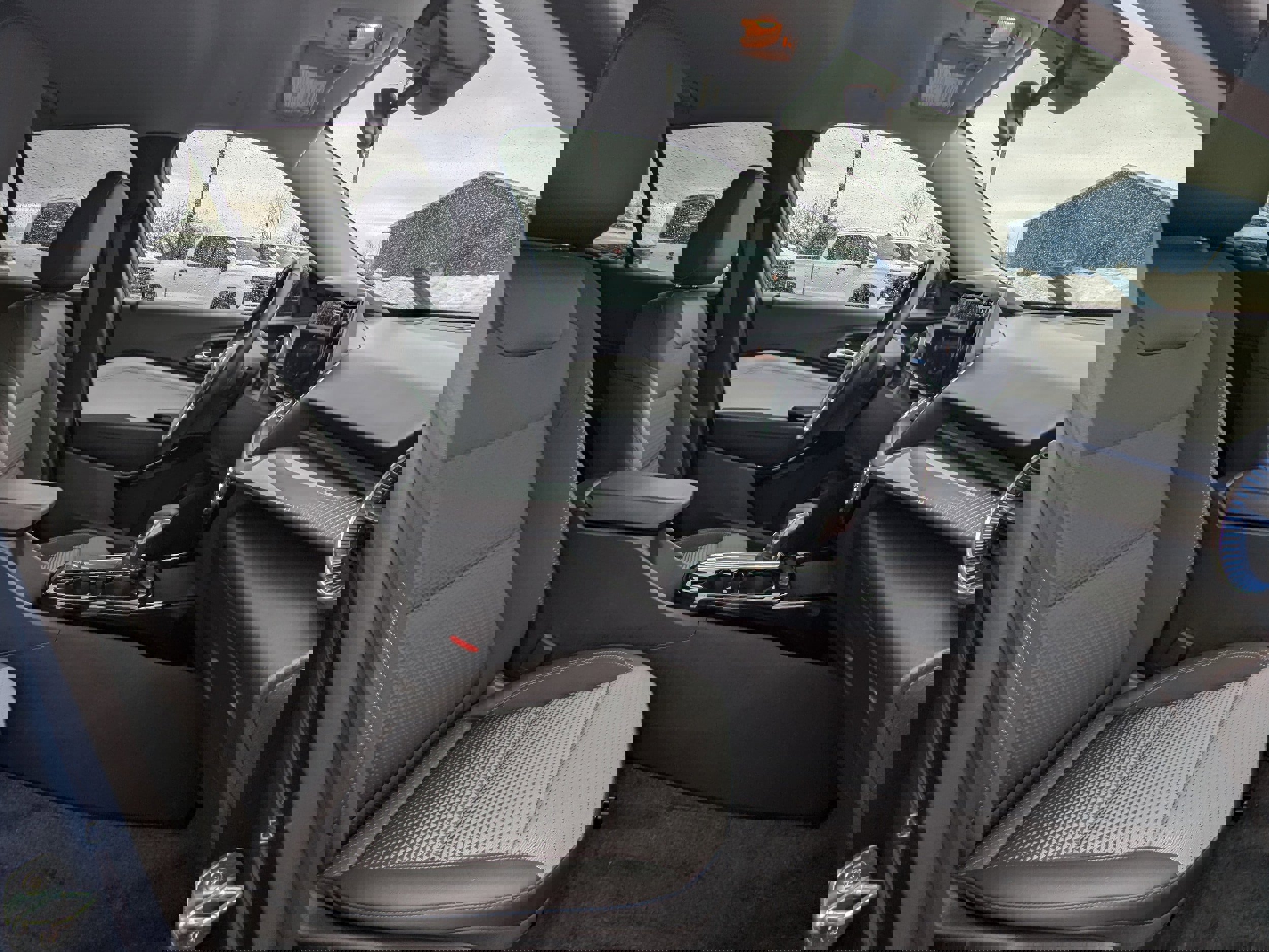 Used 2024 Chevrolet Trax LT w/ Driver Confidence Package image 8