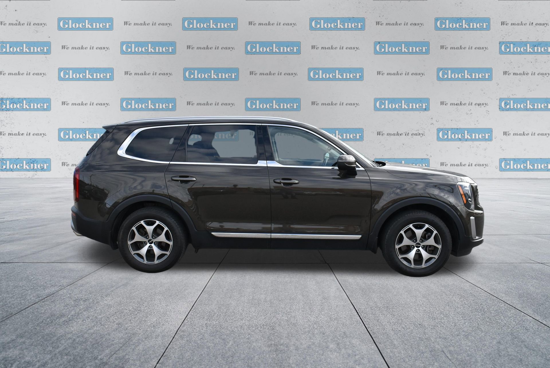 Used 2022 Kia Telluride EX w/ Towing Package image 4
