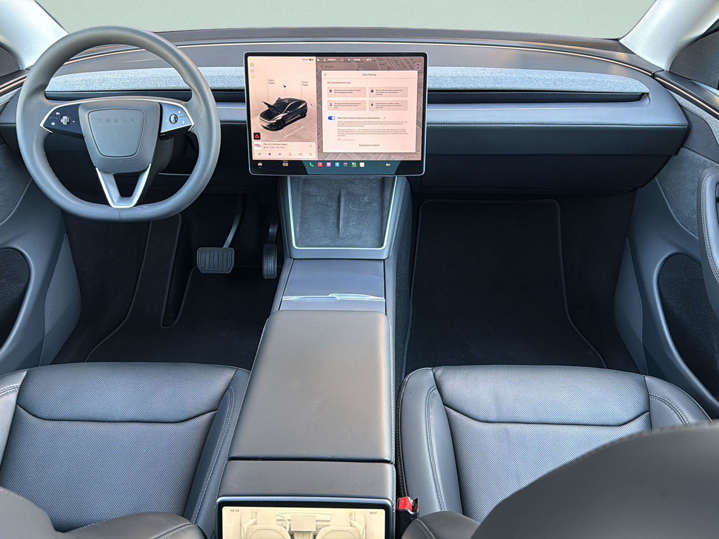 Used 2026 Tesla Model Y 2WD image 15