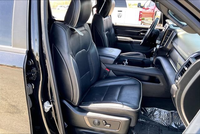Used 2022 RAM 1500 Limited w/ Night Edition AWD/4WD image 6
