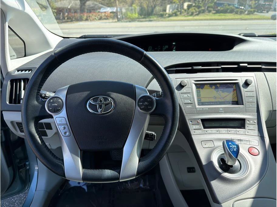 Used 2013 Toyota Prius Four image 13
