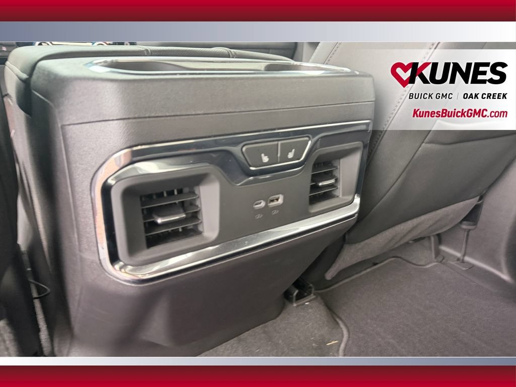 Used 2024 GMC Sierra 1500 SLT w/ SLT Premium Plus Package AWD/4WD image 35