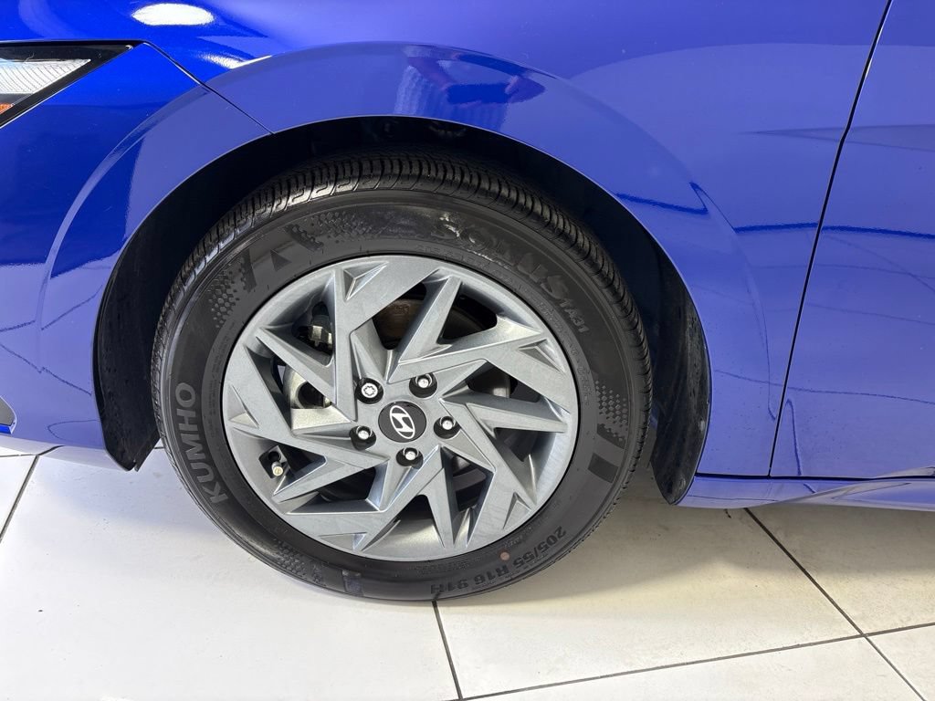 New 2025 Hyundai Elantra Hybrid FWD image 9