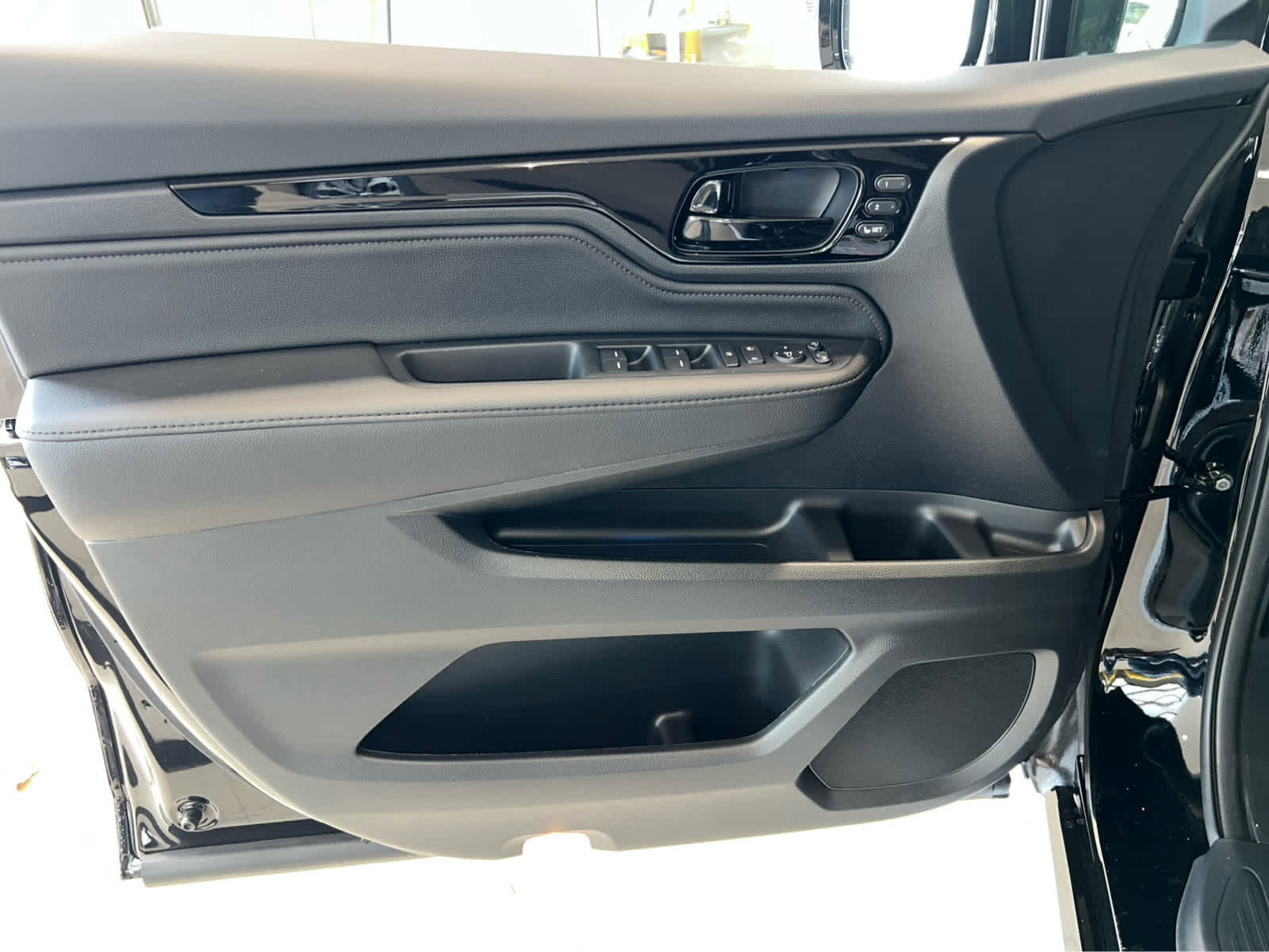 New 2026 Honda Odyssey Elite image 15