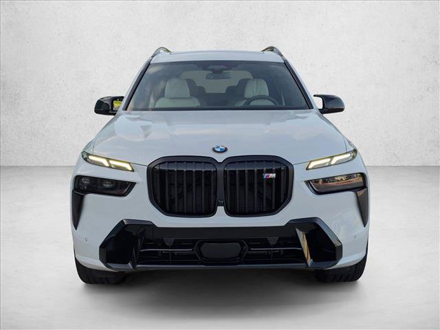 Used 2027 BMW X7 M60i AWD/4WD image 5
