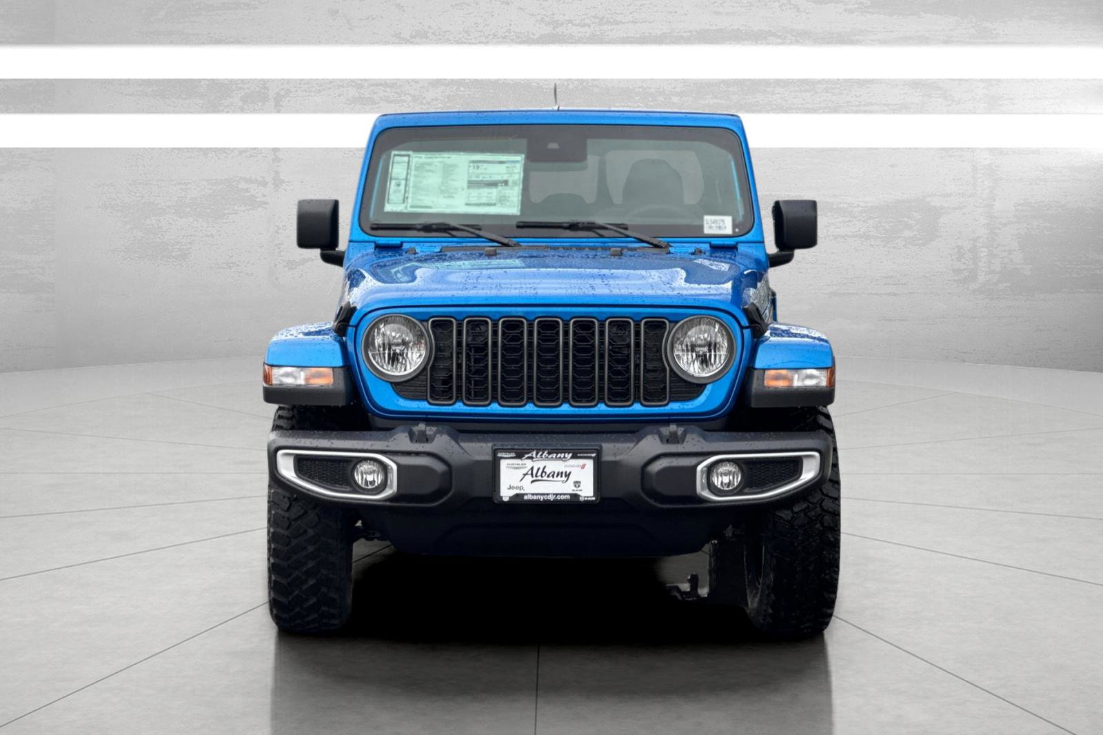 New 2025 Jeep Gladiator High Tide image 3