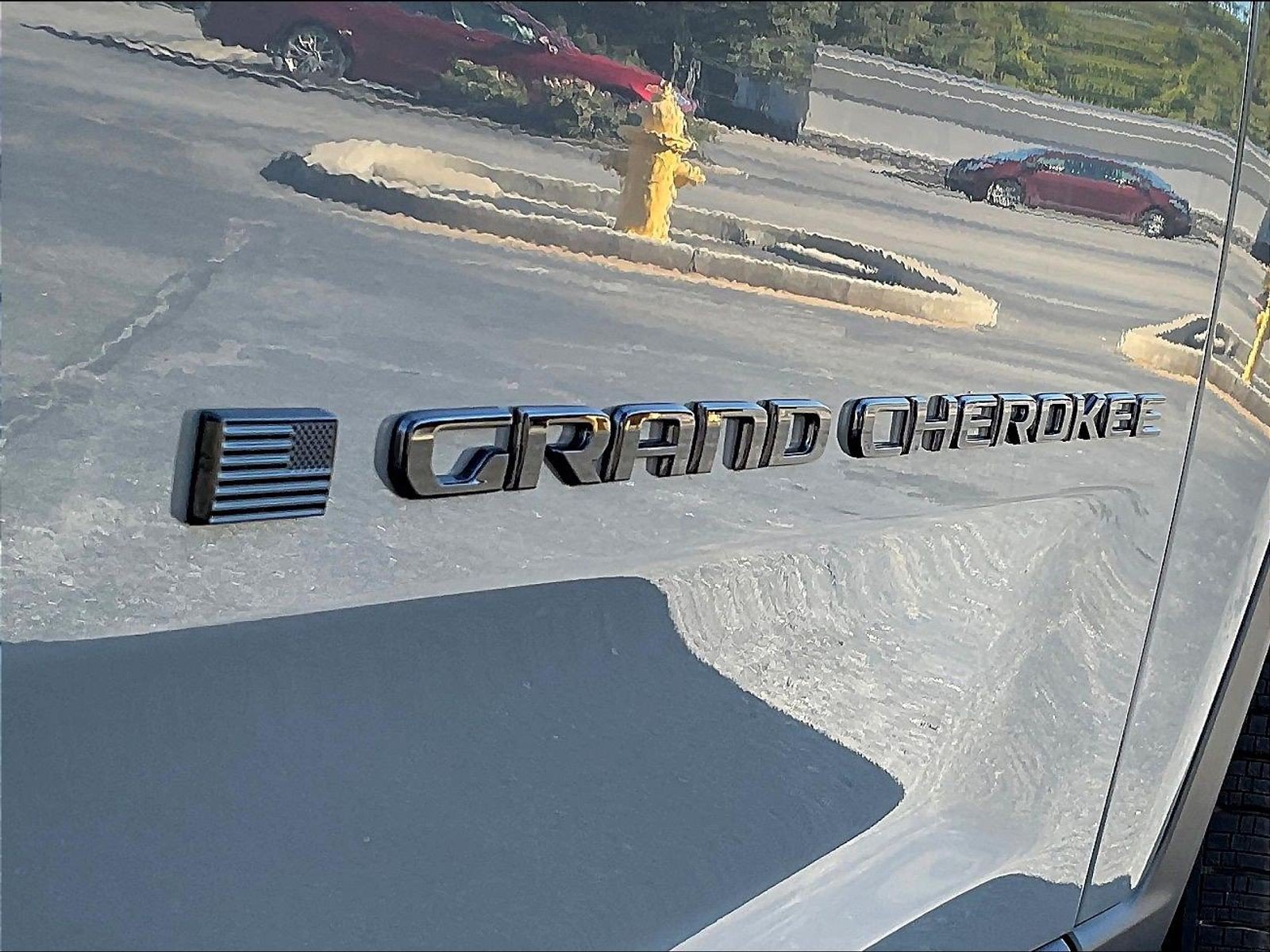 New 2027 Jeep Grand Cherokee Limited AWD/4WD image 14