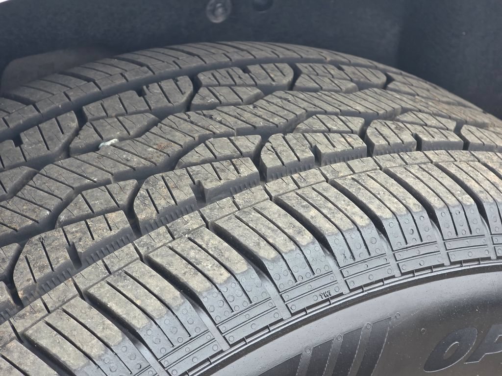Used 2018 Chevrolet Tahoe Premier AWD/4WD image 38