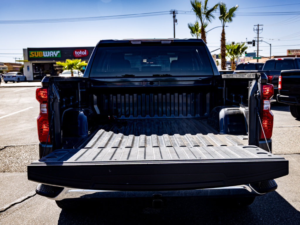 Used 2021 Chevrolet Silverado 1500 LT RWD image 26