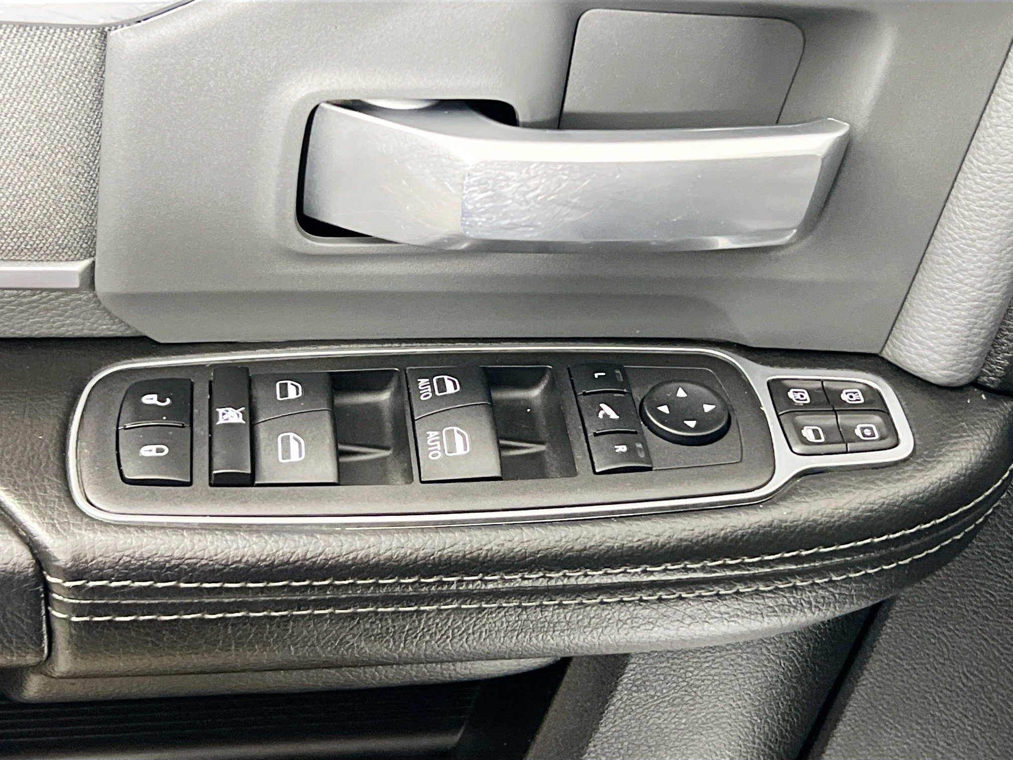 Used 2023 RAM 3500 Big Horn w/ Level 1 Equipment Group image 16