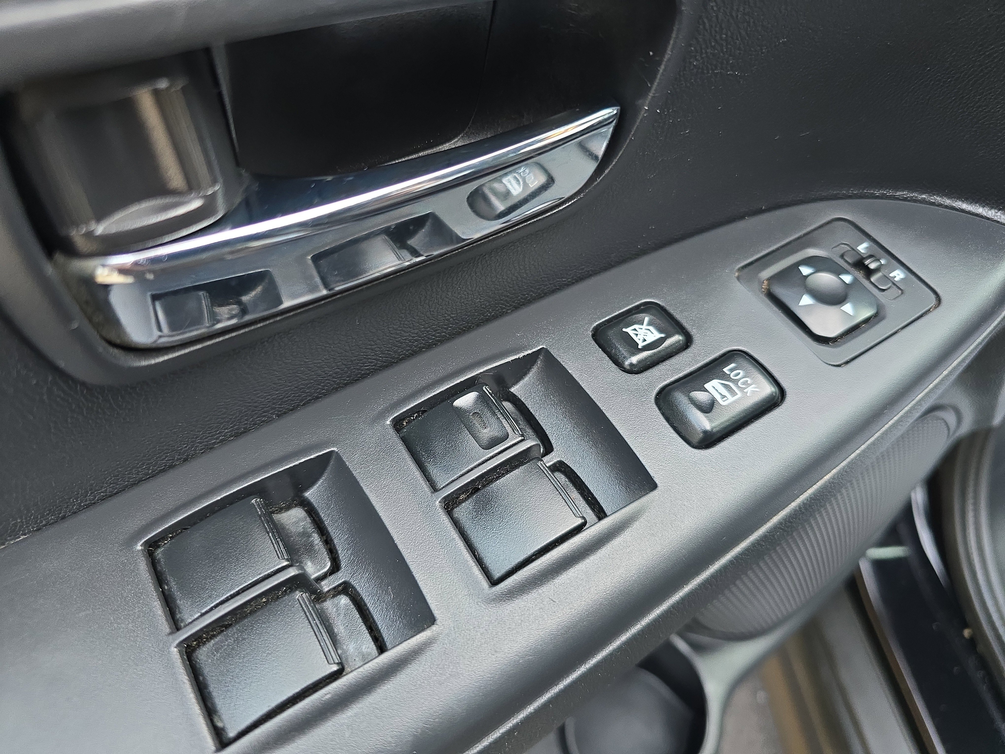 Used 2017 Mitsubishi Outlander Sport SE image 17